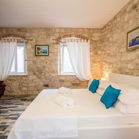 Apartment Toma Trogir Eksteriør billede